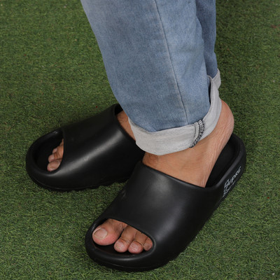 STYLE HEIGHT Men Slides(White , 10)