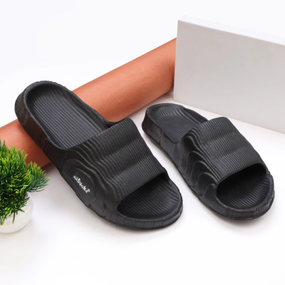 EVOK Men Slides(Black , 7)