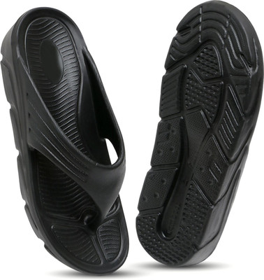 TAFFRAL Men Trending Stylish Lightweight Comfort Flip Flops Slippers(Black , 7)