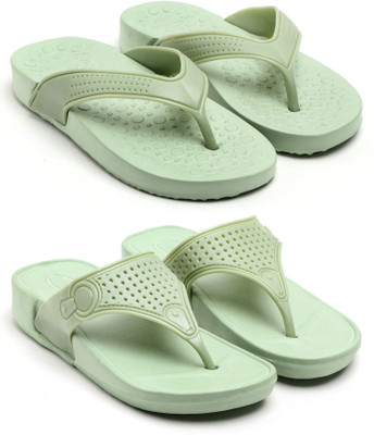 GENVE Women Flip Flops(Green , 5)