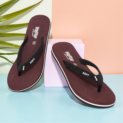 Katty Women Slippers(Brown , 5)