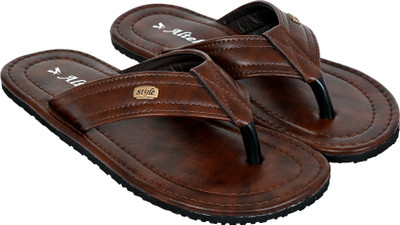 Altek Men Slippers(White , 8)