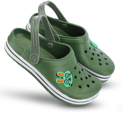 RNT Women Clogs(Green , 5)
