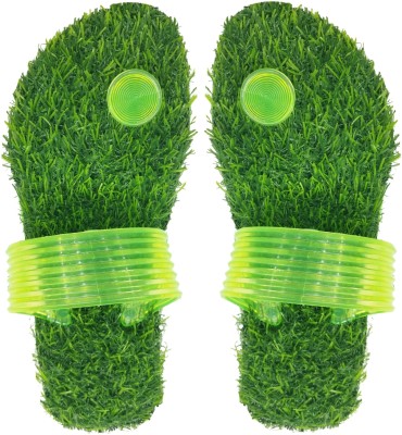 PARIE Men Slippers(Green , 5)