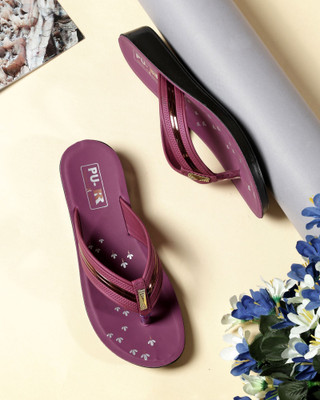 RRIDDERS Women Flip Flops(Maroon , 6)