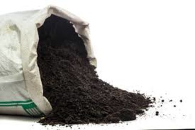 Greenery Cow dung compost Organic Fertilizer Potting Mix vermi khad for plants Manure(2 kg, Powder)