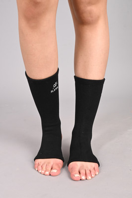 FLAVIA Anklet for Ankle Support suitable for Men & Women Ankle Support(Black)