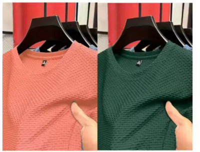 At Last Fashion Self Design Men Round Neck Pink T-Shirt