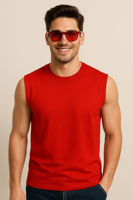 GRIFFON VINCERO Solid Men Round Neck Red T-Shirt