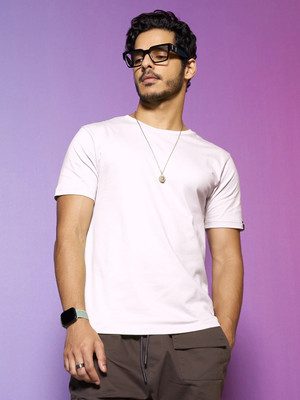 BEWAKOOF Solid Men Round Neck White T-Shirt