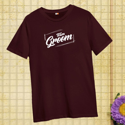 SHAWINDO Printed, Typography Men Round Neck Maroon T-Shirt