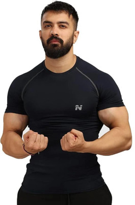 NINQ Solid Men Round Neck Black T-Shirt
