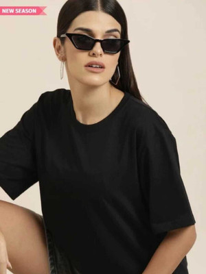 eco runner Solid Women Round Neck Black T-Shirt