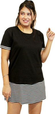 pinkshell Solid Women Round Neck Black T-Shirt