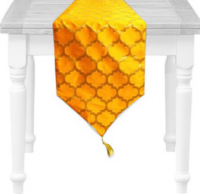 VIREO Yellow 178 cm Table Runner(Jacquard)