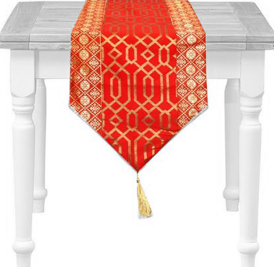 VIREO Red 178 cm Table Runner(Jacquard)