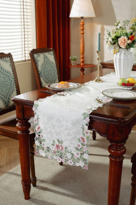 MONKDECOR Pink 177.8 cm Table Runner(Satin)