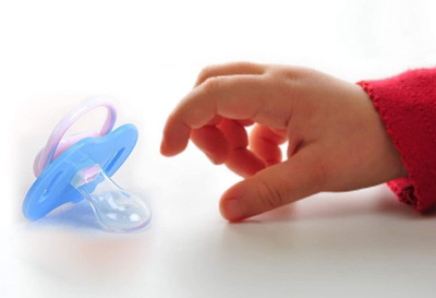 Lilz caress Silicone Nipple Baby Pacifier Soft and Safe Soother Teether for Babies-VN04 Soother(Multicolor)