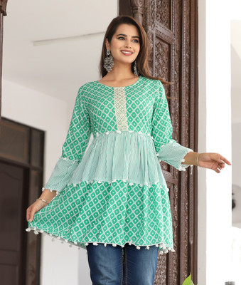 Glorry Creation Casual Geometric Print, Striped, Printed Women Green Top