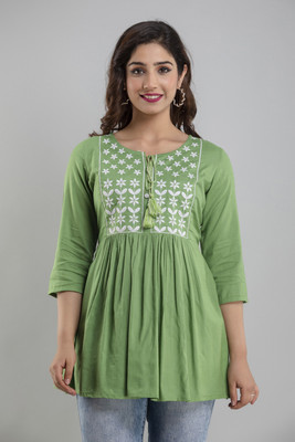Glorry Creation Casual Embroidered Women Green Top