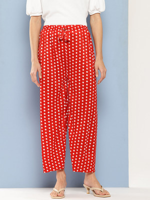 Aarika Regular Fit Women Red Trousers