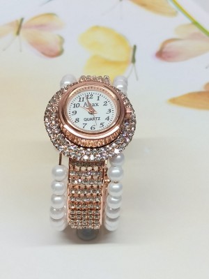 Aaruhi Creation Stylish Pearl Diamond Analog Watch Bracelet for Girls Analog Watch  - For Women