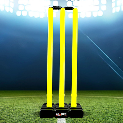 VICTOO Heavy Quality Plastic wicket-199(Black)