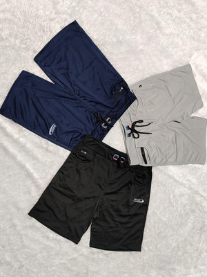 MAANU Solid Men Reversible Multicolor Regular Shorts