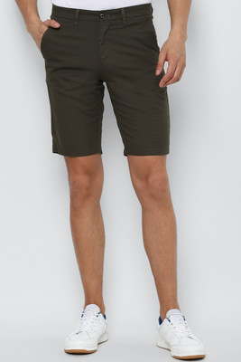 Allen Solly Self Design Men Green Regular Shorts