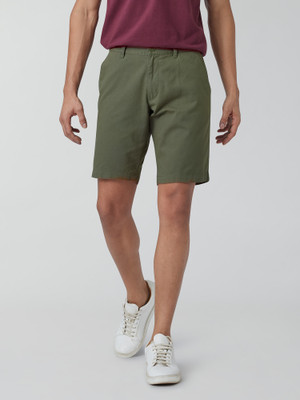XYXX Solid Men Dark Green Chino Shorts