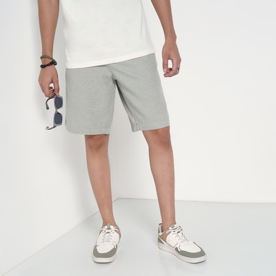 7 Alt by Pantaloons Solid Men Grey Basic Shorts