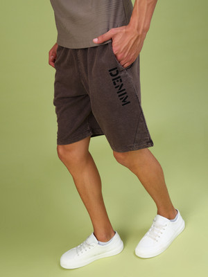 LIMEROAD Solid Men Brown Regular Shorts