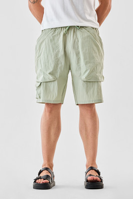 Snitch Solid Men Light Green Cargo Shorts