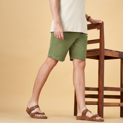 7 Alt by Pantaloons Solid Men Green Basic Shorts