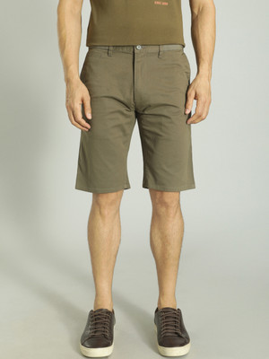 INDIAN TERRAIN Solid Men Green Casual Shorts