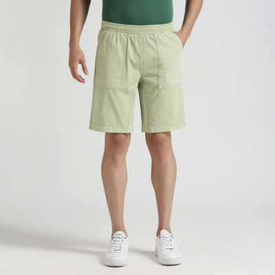 Pepe Jeans Solid Men Green Casual Shorts