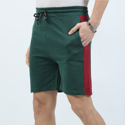 The Spooky Bee Color Block Men Green Regular Shorts