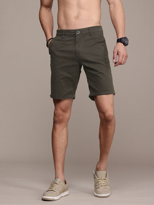 Roadster Solid Men Green Chino Shorts