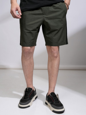 HIGHLANDER Solid Men Green Regular Shorts