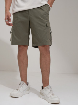 HIGHLANDER Solid Men Green Cargo Shorts