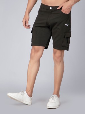 We Perfect Solid Men Green Cargo Shorts