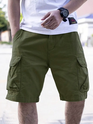 Vogaan Solid Men Green Cargo Shorts