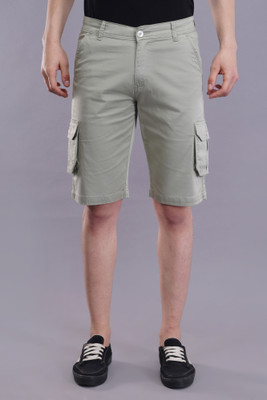 NIVASU Solid Men Green Cargo Shorts