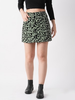 Globus Printed Women Green Regular Shorts