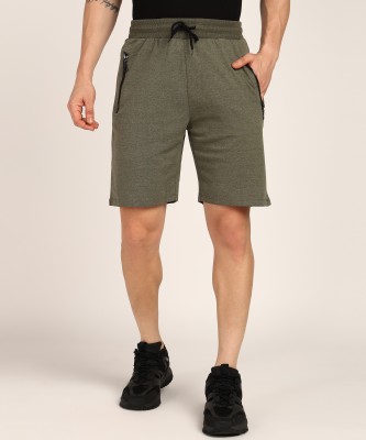 Trendyol Solid Men Green Basic Shorts