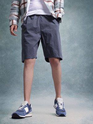 Roadster Solid Men Grey Regular Shorts