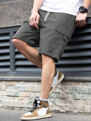 TYRELL Solid Men Grey Cargo Shorts