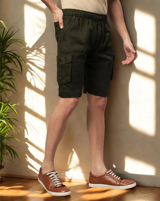 Ho Bindaass Solid Men Dark Green Cargo Shorts