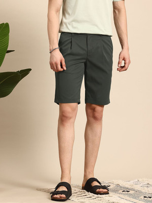 Mast & Harbour Solid Men Green Regular Shorts
