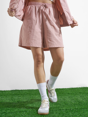 Tokyo Talkies Solid Women Pink Regular Shorts